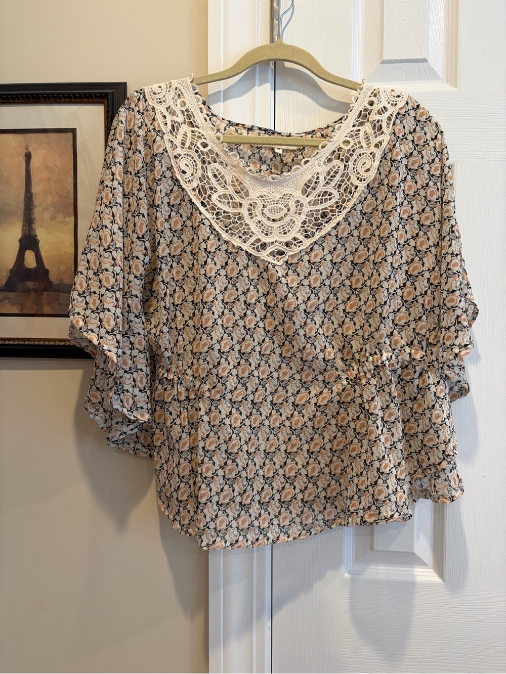 Lace-Trim Floral Peasant Top 🌸